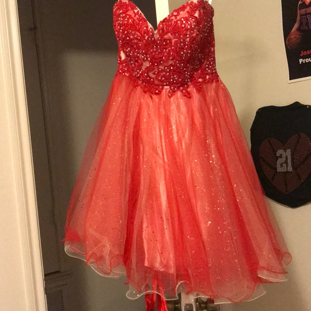 Prom Dress 👗 - Picture 2 of 6